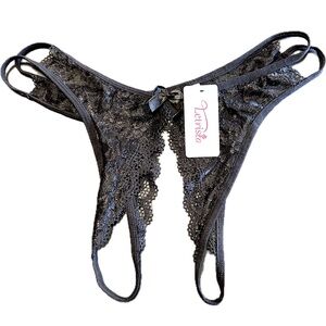 NEW Black Lace Crotchless Open Back Thong / Panties / Lingerie